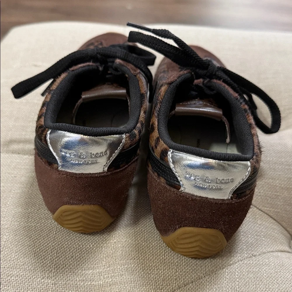 Rag & Bone Ultra Slim Retro Runner Sneaker in Leopard Mocha Size 8 - Picture 3 of 12